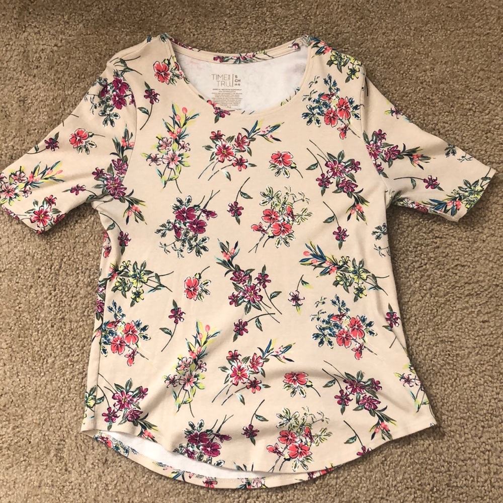 U shaped floral tan t-shirt